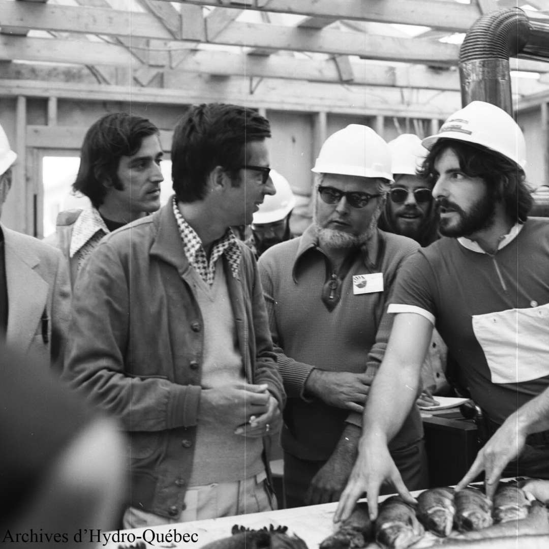 <p>Visite du premier ministre Robert Bourassa sur le chantier de la Baie‑James, 1973</p>
<p>©Archives d’Hydro‑Québec</p>