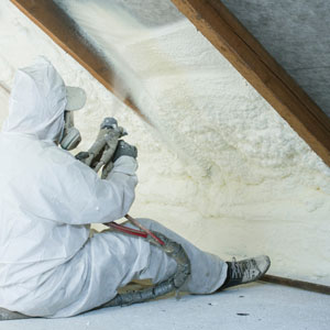 Dessin de maison avec flèches indiquant où se trouve les pertes de chaleur