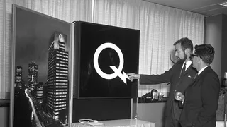 Inauguration of Hydro-Québec’s head office in the presence of Premier Jean Lesage and René Lévesque, Minister of Natural Resources, on June 8, 1962.